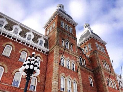 Photo of Old Main on Washington & Jefferson campus.